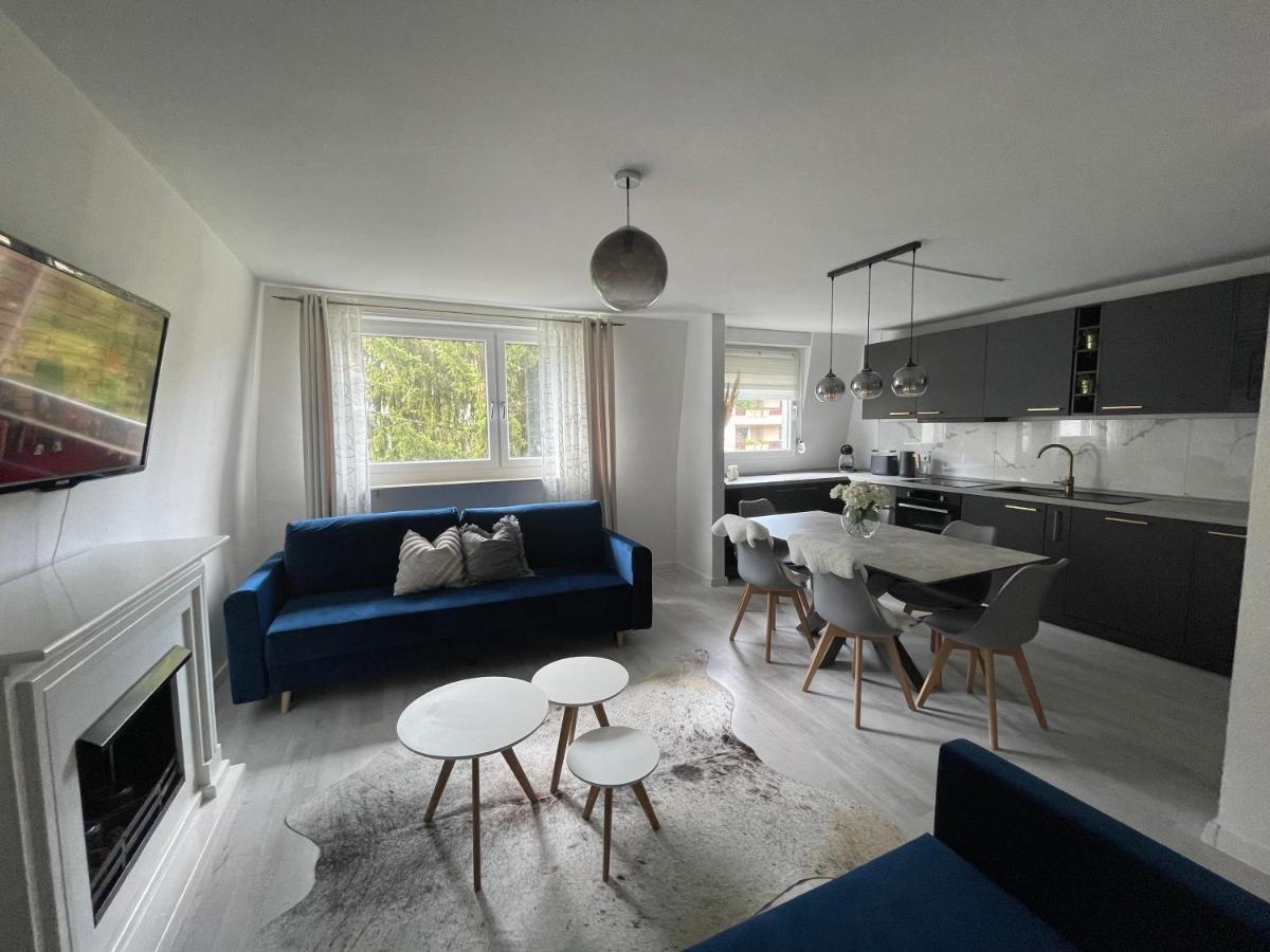 Luxus Apartment Am Fremersberg - Zentral - Mit Sauna & Badewanne Baden-Baden Esterno foto